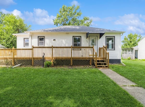 305 6th Street, Adair, IA 50002