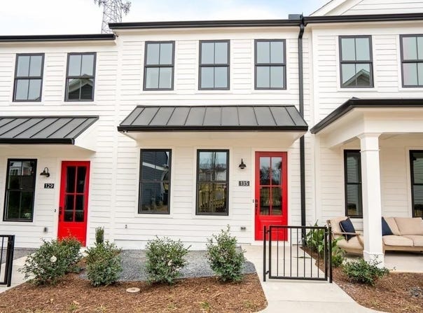 135 Arnold Poplar Lane, Auburn, GA 30011