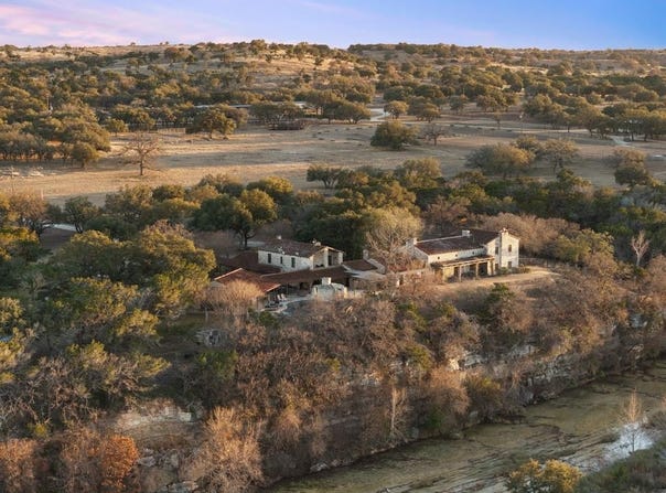 154 Mr Bar Par, Hunt, TX 78024