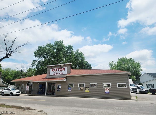 5790 Hoover Avenue, East Fultonham, OH 43735