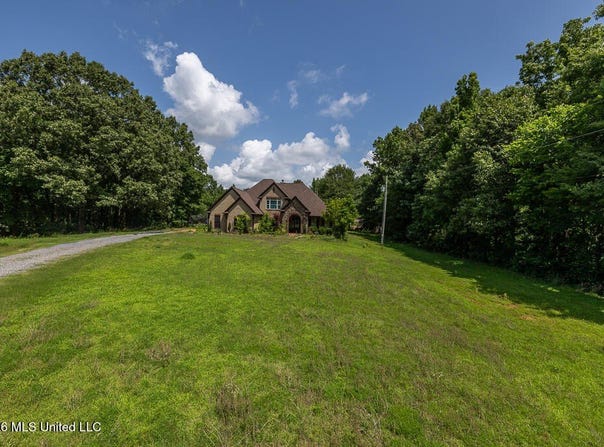 772 Hagen Road, Coldwater, MS 38618