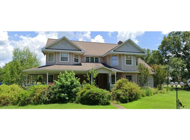104 N 3rd Street, Gillett, AR 72055