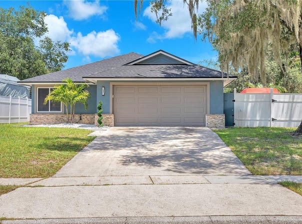 1352 ORTEGA STREET, WINTER SPRINGS, FL 32708