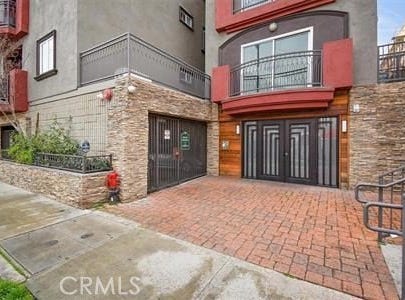 11124 Burbank Boulevard, North Hollywood, CA 91601
