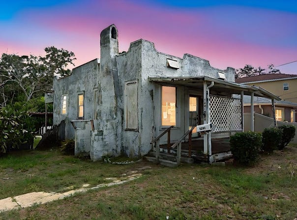 1601 DIXIE HIGHWAY, TARPON SPRINGS, FL 34689