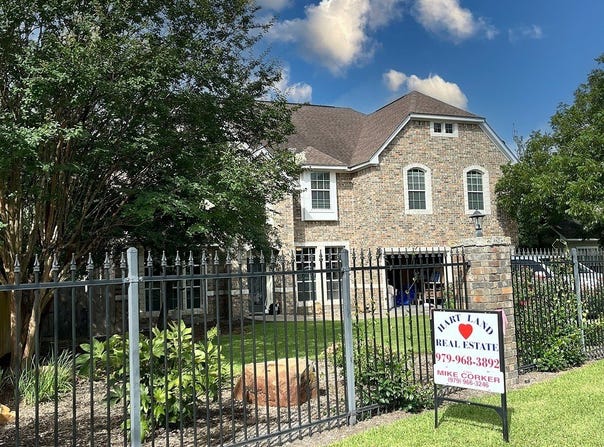929 North Horton Street, La Grange, TX 78945