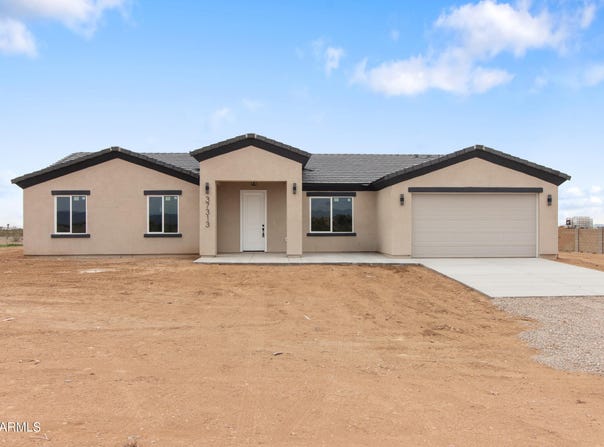 37313 W Georgia Avenue, Tonopah, AZ 85354