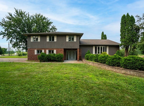 518 E Chippewa Street, Cadott, WI 54727