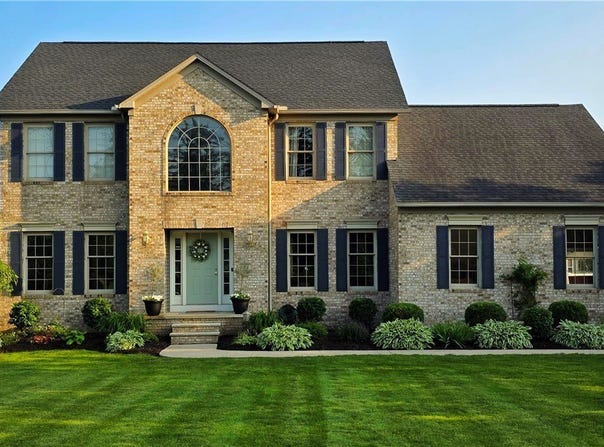 5136 Center Road, Brunswick, OH 44212
