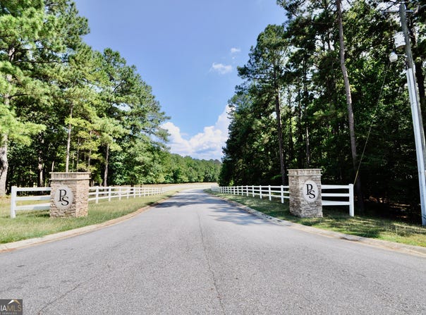 1021 Pointe, Tignall, GA 30668