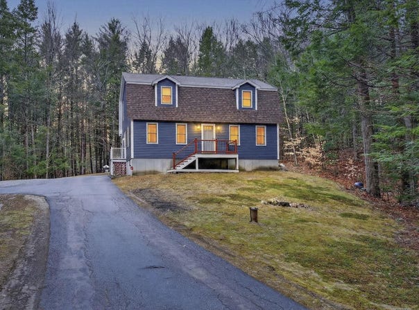 6 Fox Ridge Road, Epping, NH 03042