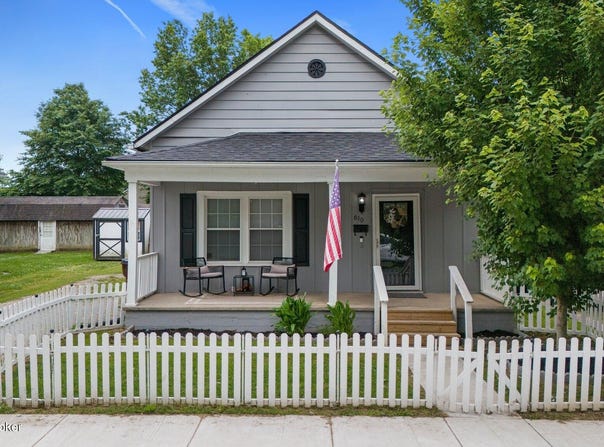 610 Clay St, Carrollton, KY 41008