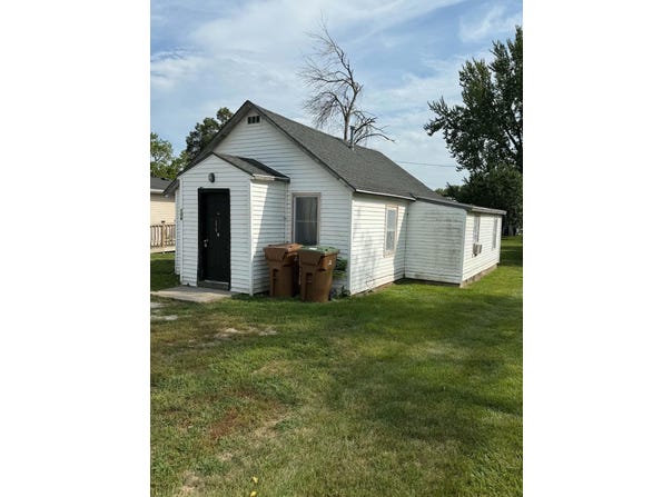 106 ASH ST, Lakeside, IA 50588