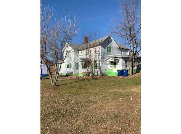 200 E 3RD STREET, Merrill, WI 54452
