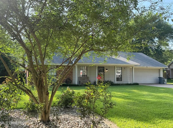 89 Twin Oaks Drive, Madison, MS 39110
