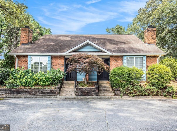 1195 Minhinette, Roswell, GA 30075