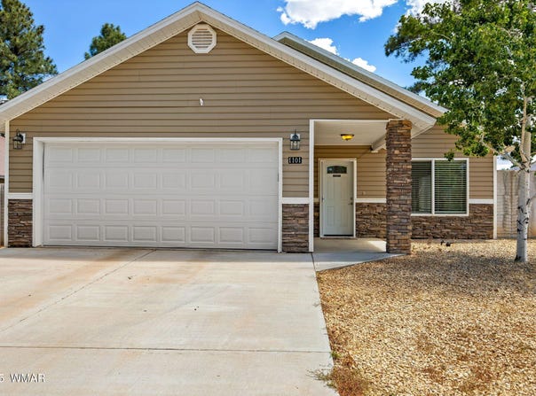 1101 W Cooley Street, Show Low, AZ 85901