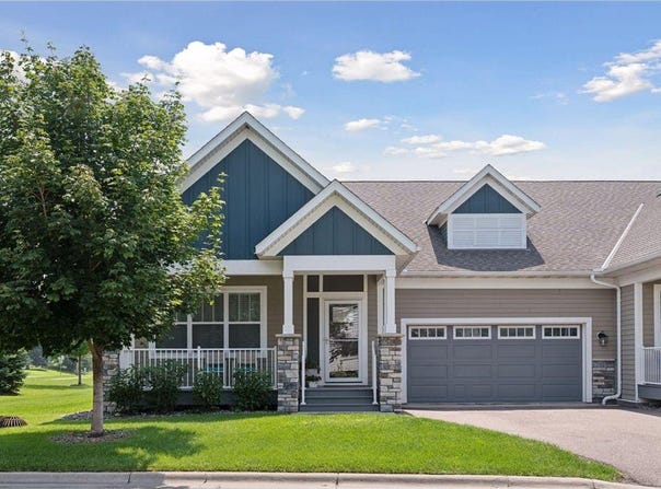630 Lovell Avenue W, Roseville, MN 55113