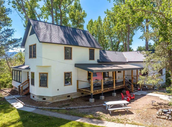 200 E Main Street, Sierraville, CA 96126-0112