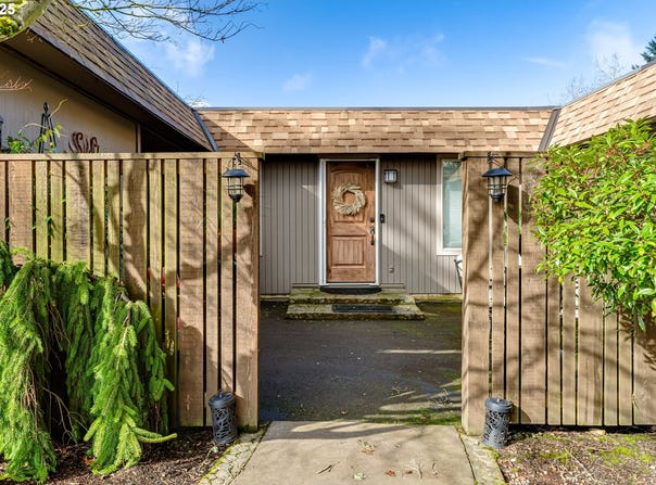 374/376 VAN DUYN ST, Eugene, OR 97401