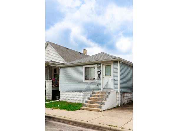 5640 Beall Avenue, Hammond, IN 46320