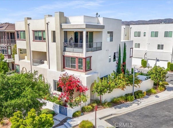 177 Frame, Irvine, CA 92618