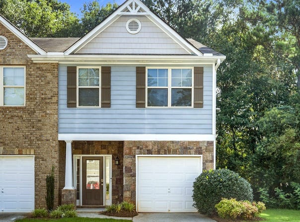 2396 Camden Oak, Lithonia, GA 30058