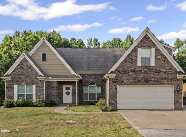 10437 Emerald Cove, Hernando, MS 38632