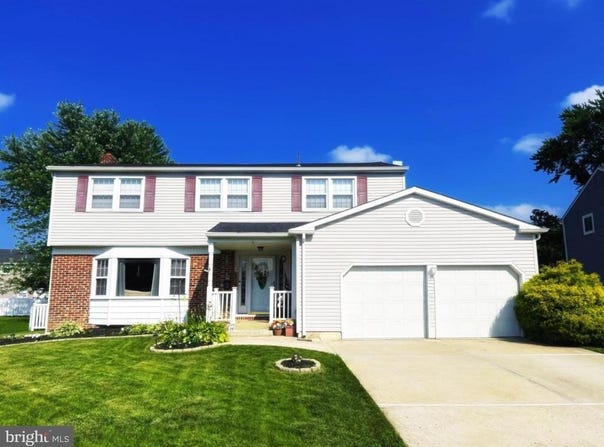213 ST DAVID DRIVE, MOUNT LAUREL, NJ 08054