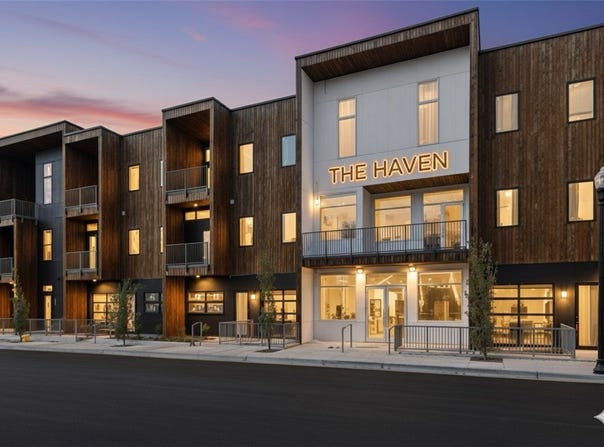 319 SE Market Alley, Bentonville, AR 72712