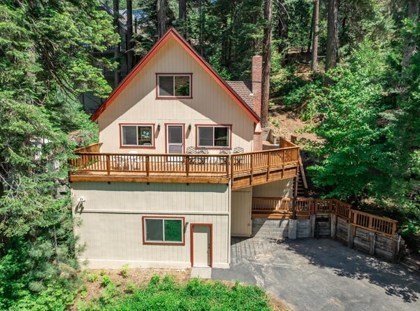 44249 Shaver Lake Road, Shaver Lake, CA 93664