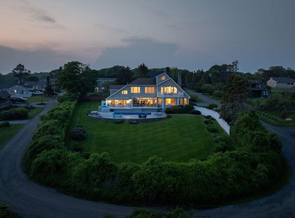 25 Ocean Avenue, Cape Elizabeth, ME 04107