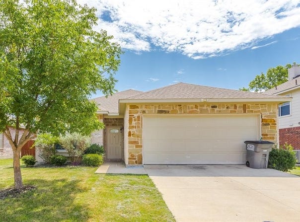 2029 Shady Glen Trail, Princeton, TX 75407