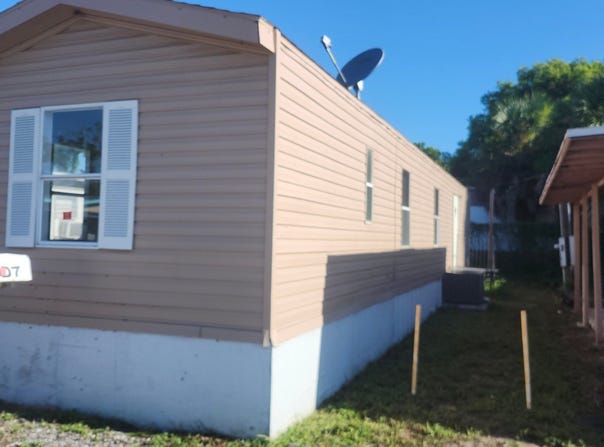 9702 N Central Ave, Tampa, FL 33612