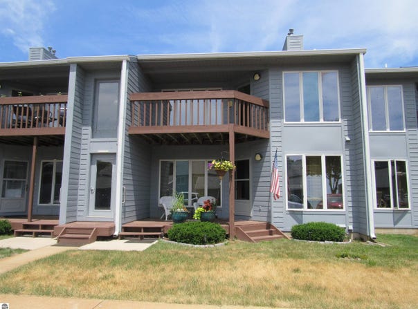 403 W Lake Street, Tawas City, MI 48763