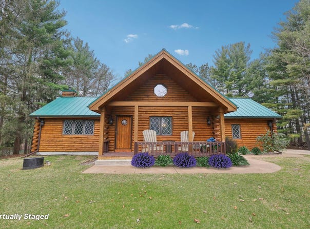 N7589 Lakeside Drive, Portage, WI 53901