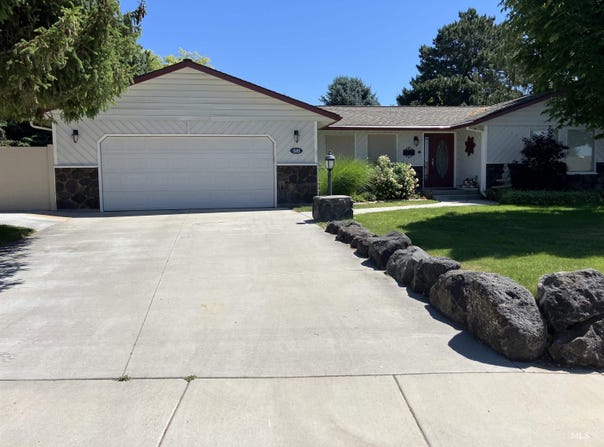 15592 Longhorn Dr., Caldwell, ID 83607