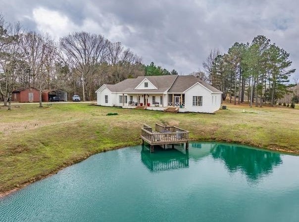 4597 Hernando Road, HOLLY SPRINGS, MS 38635