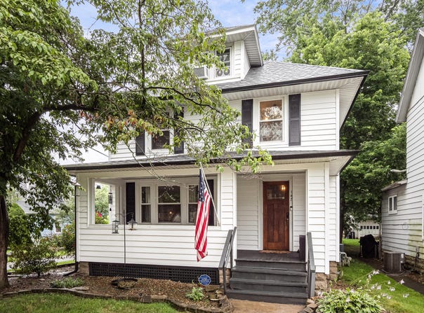147 W Shields Street, Newark, OH 43055