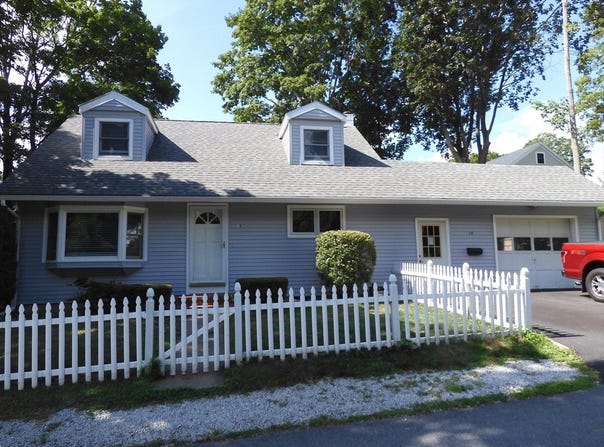 19 Perkins, Amesbury, MA 01913