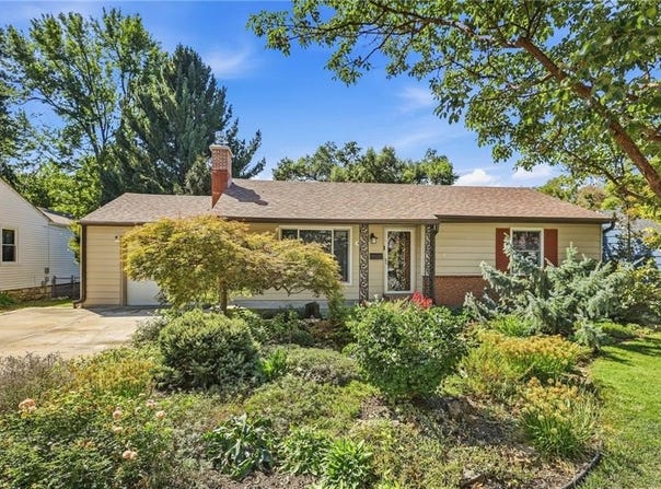 4127 W 54th Street, Roeland Park, KS 66205