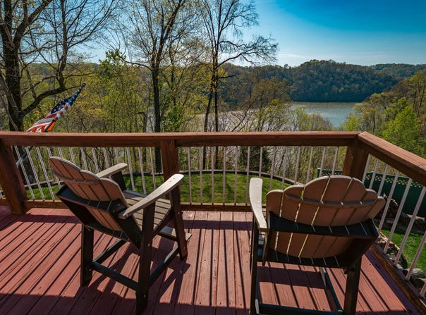 105 Ivy Drive, Jamestown, KY 42629