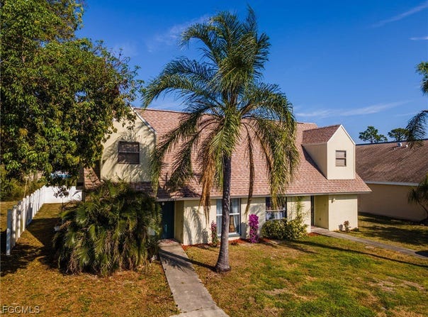 7393-7385 Albany Road, Fort Myers, FL 33967