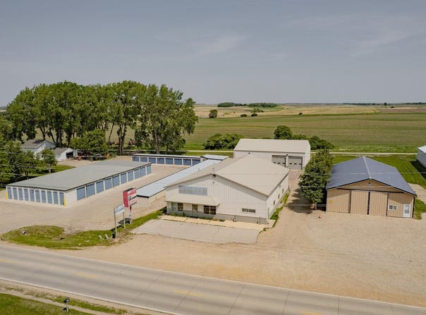 2216 15Th Street, Spirit Lake, IA 51360
