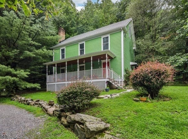 3 Sparrowbush Rd, Lebanon Twp., NJ 07830