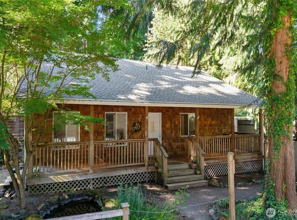 4141 Timberline Road, Clinton, WA 98236