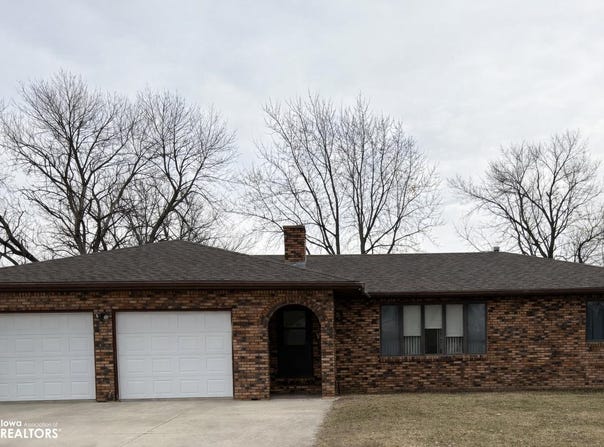 401 Lease St, Wesley, IA 50483