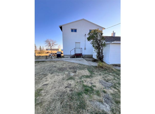 546 Wolf Avenue, Sweet Grass, MT 59484