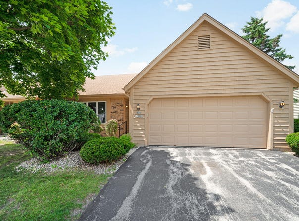 N98w17792 Sherwood Ct, Germantown, WI 53022