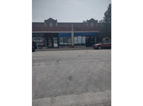 1401 S 5th Avenue, Maywood, IL 60153